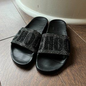 NEW Jimmy Choo Rey Pool Slides Crystal "Choo Choo" Black - Size IT 34 (US 4)